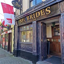 MCBRIDES, Louth opening hours